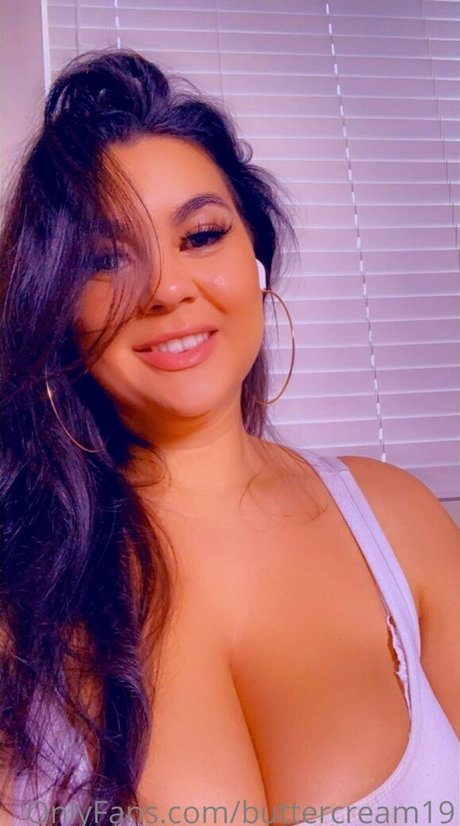 小人ヌードオンリーファンズ ヌード ギャラリー