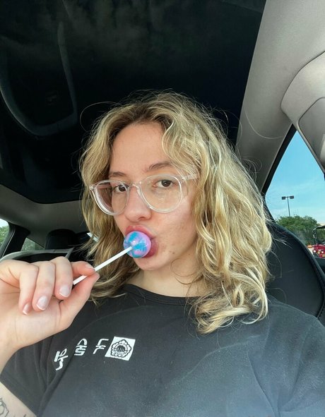 stellafreexxx ヌードモデル ギャラリー