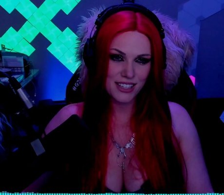 太った足のOnlyFans ヌード ギャラリー