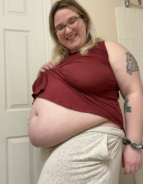 赤毛ティーンオンリーファンズ ホットセクシー 写真