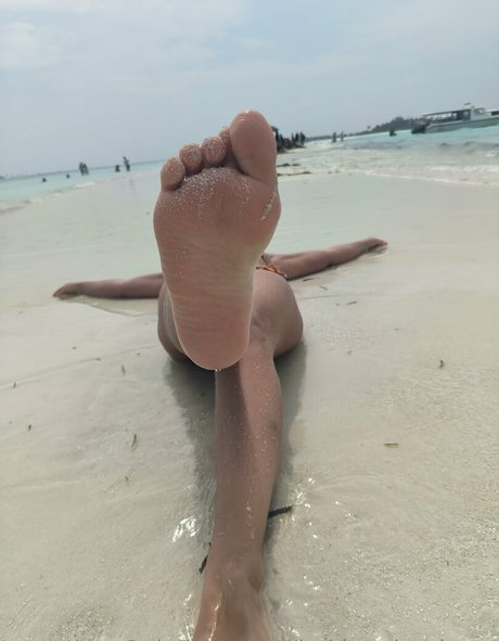 ヌード 屋外 OnlyFans 美しい 写真