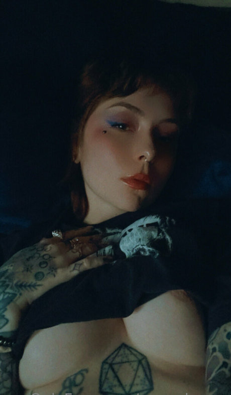 sora elowen ポルノモデル 画像