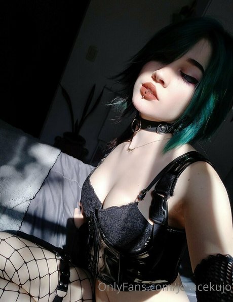 巨乳で曲線美のOnlyFans アダルト 写真