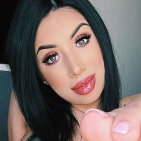 Naomy Calles 最高のモデル 写真