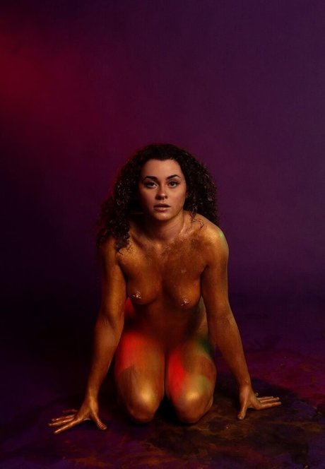 Nude Antilles 可愛いモデル ギャラリー