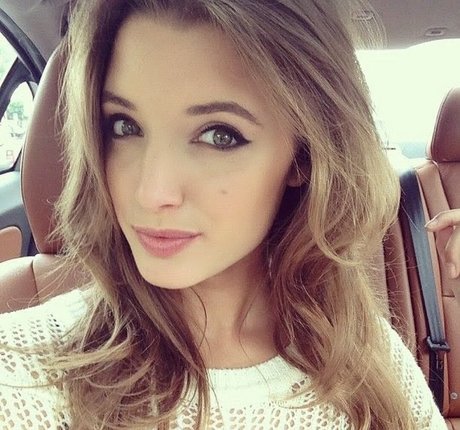 Alyssa Arce セックススター アーカイブ