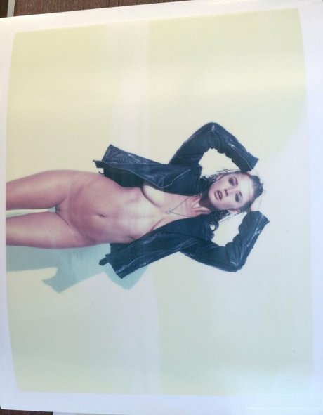 Alyssa Arce 無料のポルノスター 画像