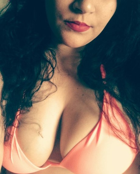 ナチュラルポーグオンリーファン 無料セクシー 画像