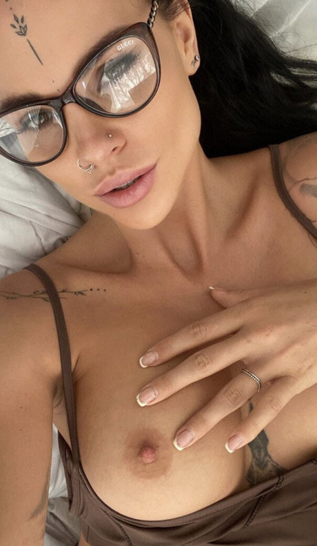 OnlyFansの交換 セクシー裸 画像