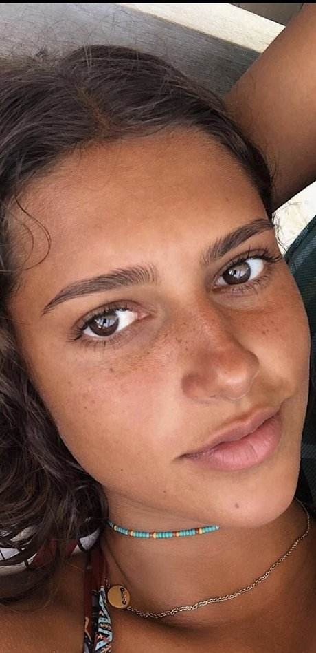 Renee Maudlena Noe トップ女優 写真