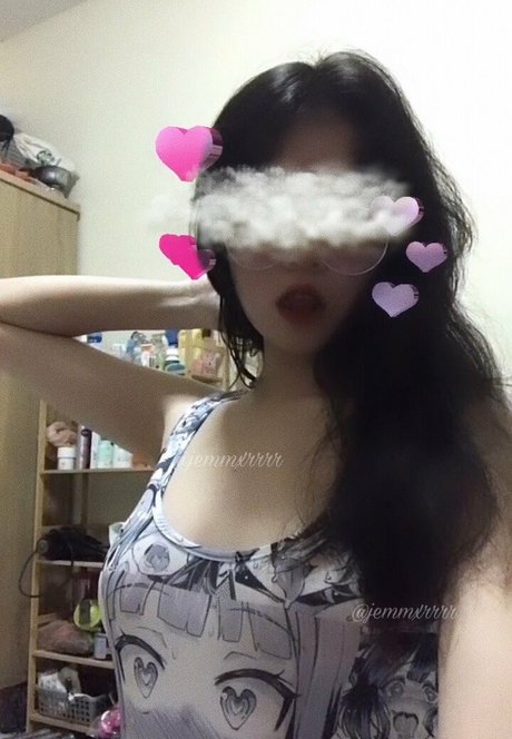 ソロオンリーファンズ 無料アダルト 写真