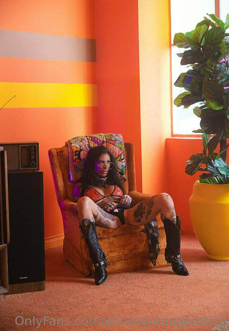 巨乳アナルOnlyFans アート裸 写真