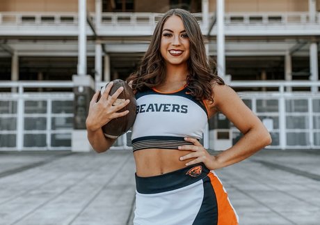 Taylor Johnson Cheer ポルノスター セックス 写真