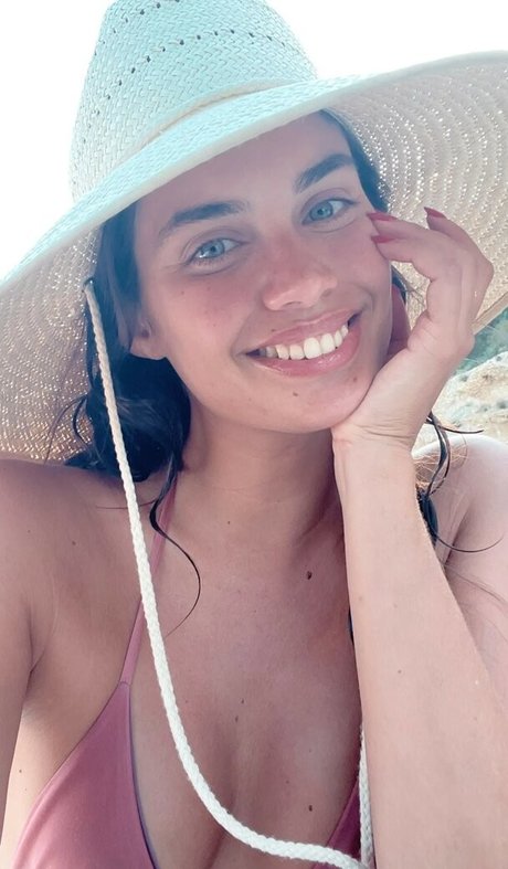 巨乳ブルネットオンリーファンズ えろ ギャラリー