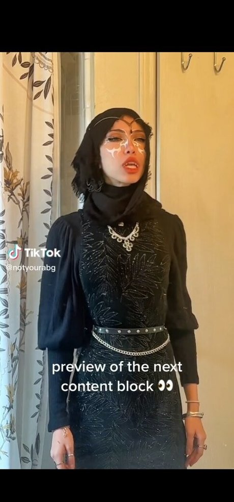 Notyourabg エロティックなモデル 写真