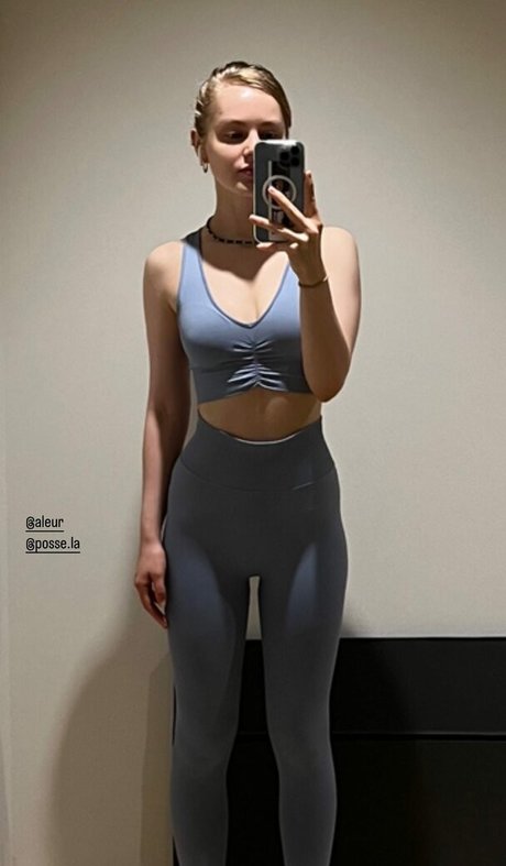 violapolt ポルノスター トップ 写真