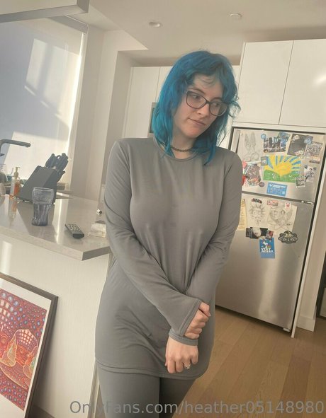 巨乳の黒人女性オンリーファンズ エロ 画像