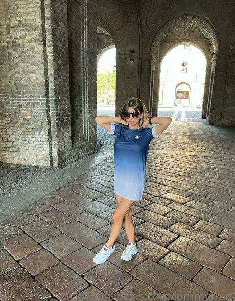 巨乳ティーンオンリーファンズ 限定 写真