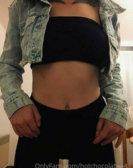 黒檀の白いチンポOnlyFans 無料ポルノ ギャラリー