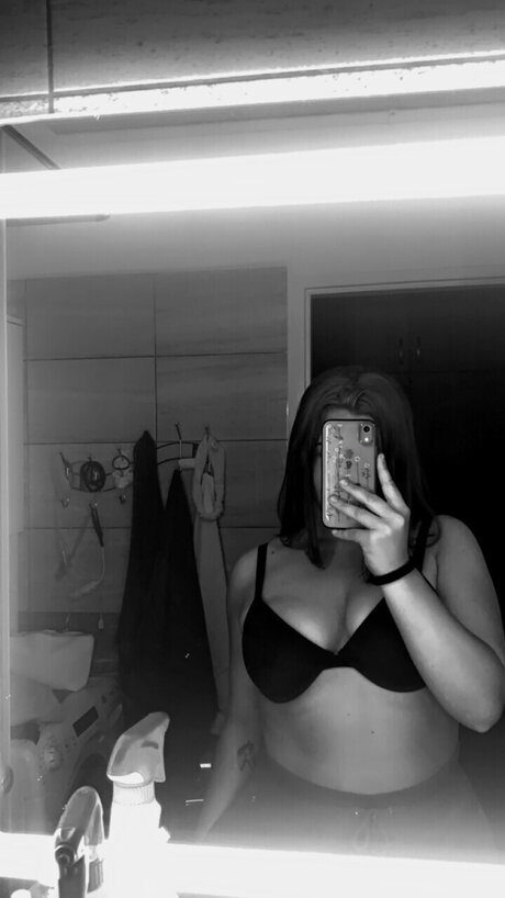 痩せたティーンのオンリーファンズ セックス ギャラリー