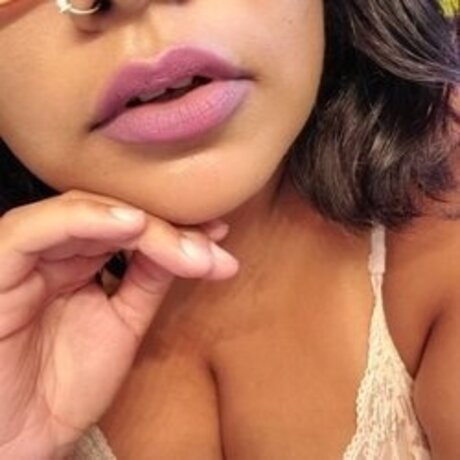 crybaby cutie ポルノ女優 写真