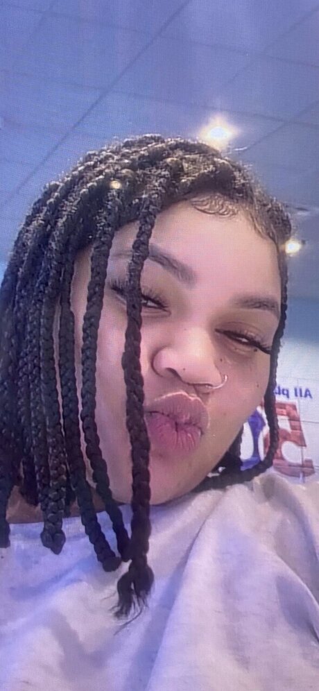 Nyke アート女優 画像