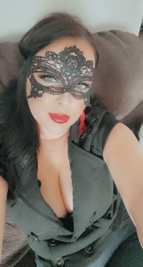 騎乗位熟女OnlyFans エロ 画像