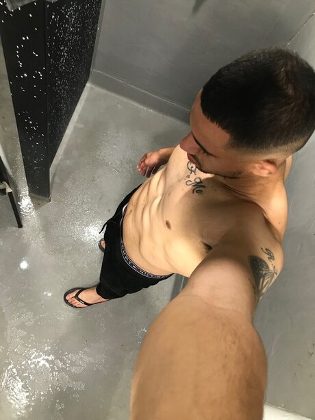 Superstroke 完璧なモデル 写真