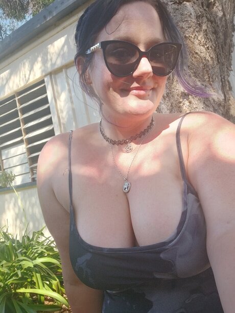 Felisha U ポルノスター 写真