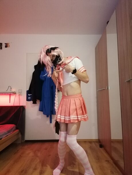 Thore 無料モデル 写真