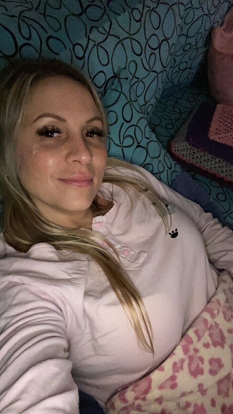 Fedra 裸のポルノスター 画像