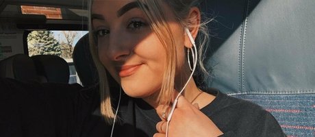 ポーグエボニーオンリーファンズ アダルト無料 画像