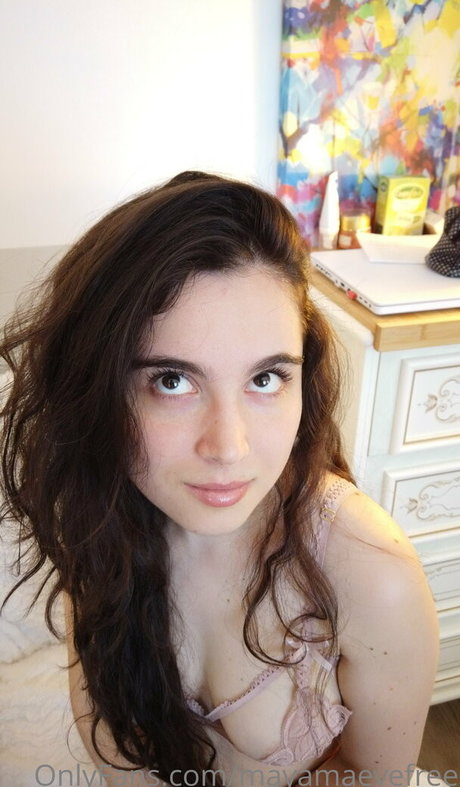 mayamaevefree セックスポルノスター 写真