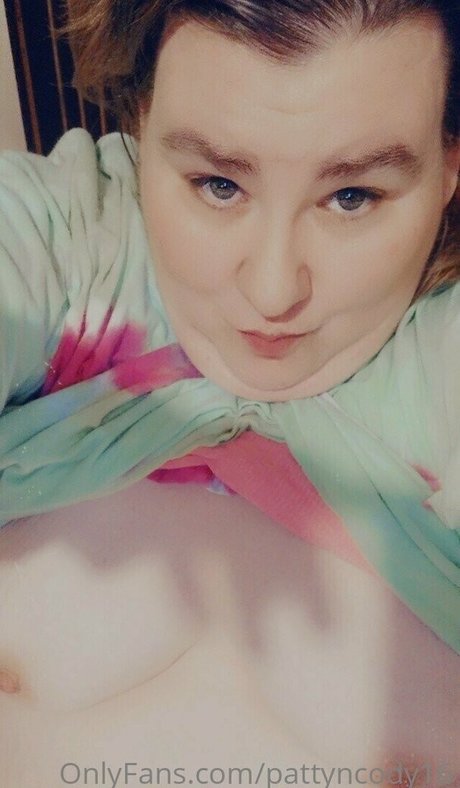 ブルネットの猫OnlyFans 無料裸 写真