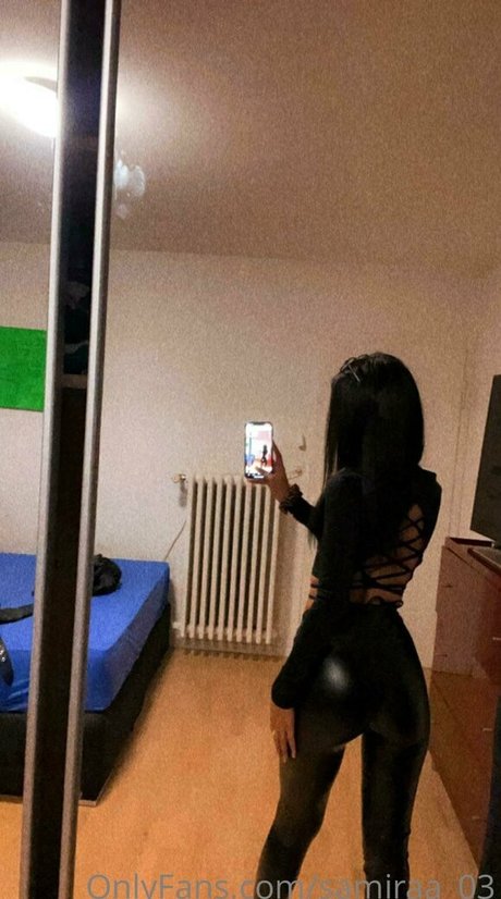 巨乳義母OnlyFans 可愛い 写真