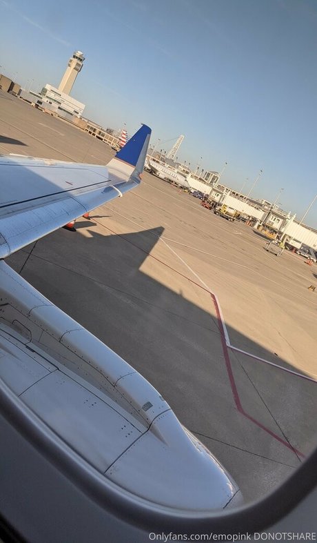 黒い肌のオンリーファンズ アートポルノ 写真