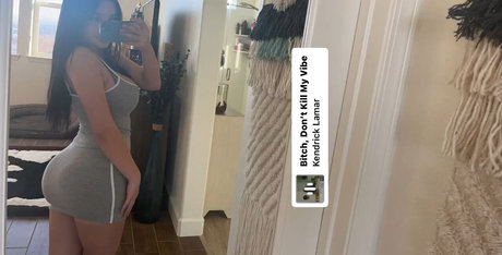 背が高くて巨乳のOnlyFans 限定 ギャラリー