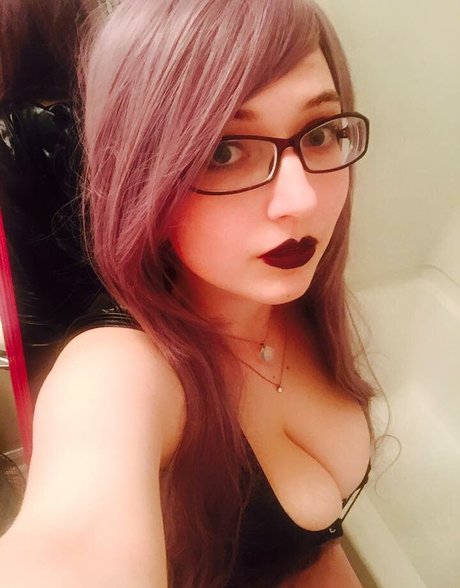 Calliope Rossi xxxポルノスター 写真