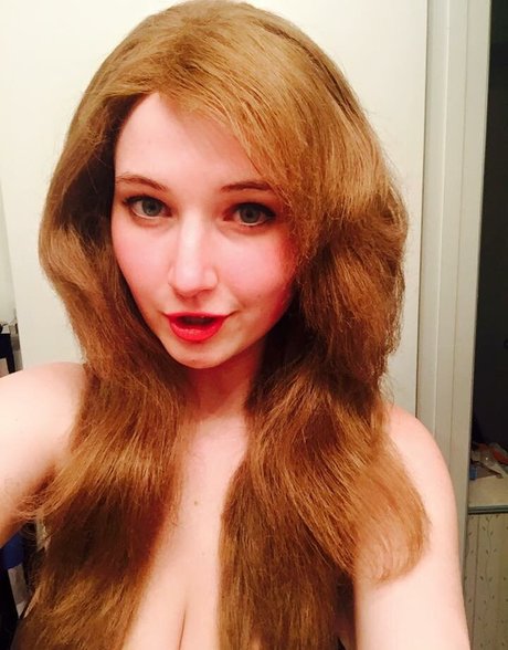 Calliope Rossi ヌードモデル 画像