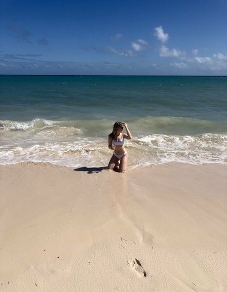 赤毛のソロOnlyFans HD 画像