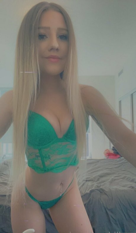 jasminebabbyy 美しいモデル 写真