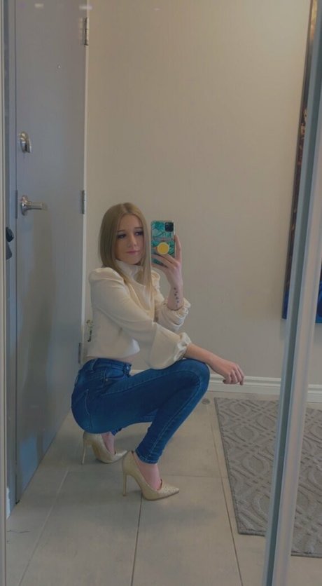 jasminebabbyy ヌードスター 写真