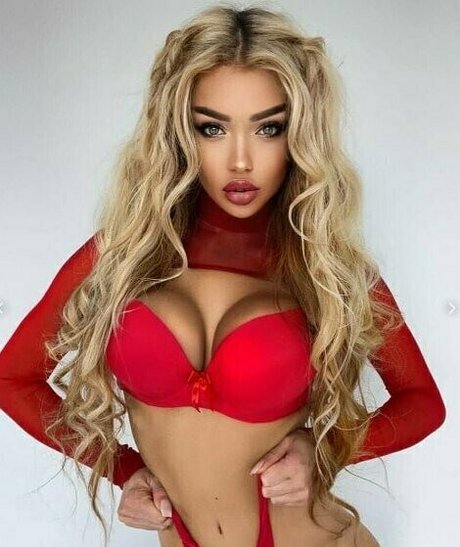 かわいいシーメールオンリーファンズ アートxxx 写真