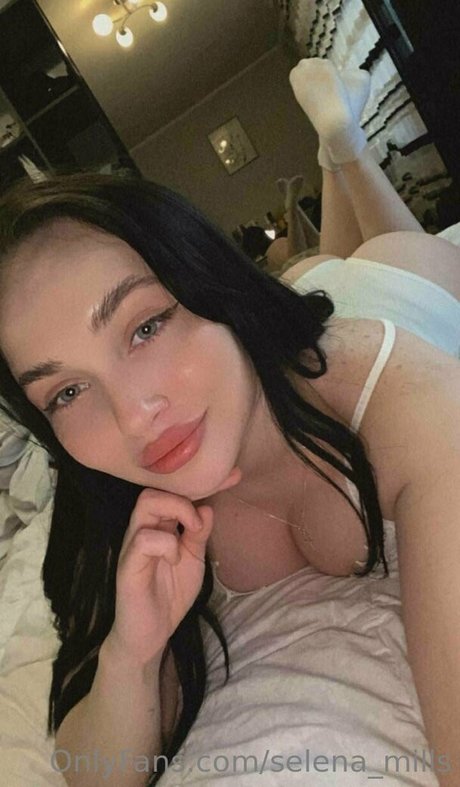 selena mills セックスモデル ギャラリー