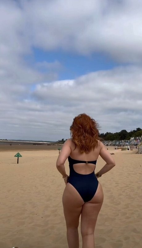 Liv Humby ポルノスター xxx 画像