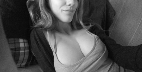 ダーティトークオンリーファンズ 無料エロ ギャラリー