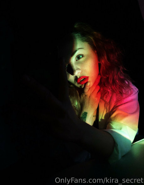 kira secret 素敵なスター ギャラリー