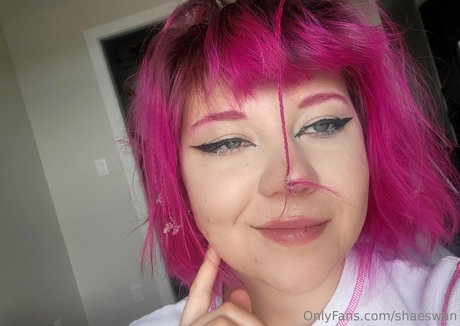 shaeswan 女優 写真