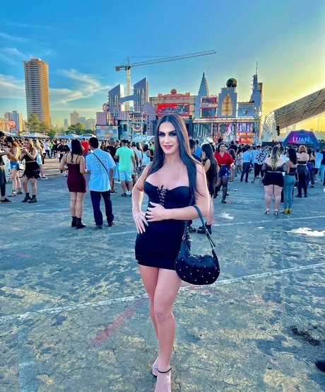 寝取られアマチュアOnlyFans ホット裸 写真