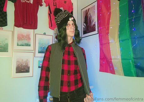 topinaciri エロティックモデル 画像